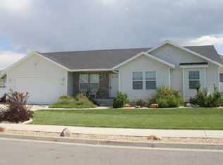 486 Meadow Ln, Providence, UT 84332
