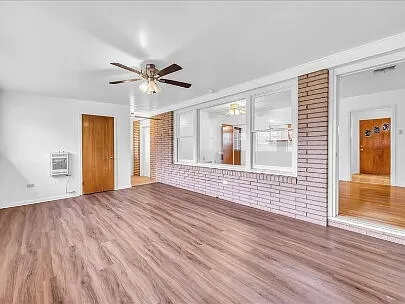 602 C St — Photo 2