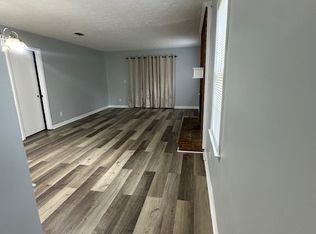 298 Freeport Dr, Lawrenceville, GA