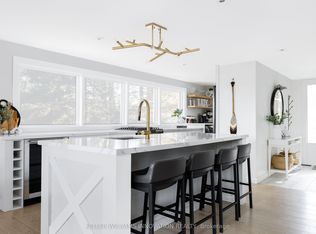 2872 Muskoka Rd #118W, Muskoka Lakes, ON P0B 1J0