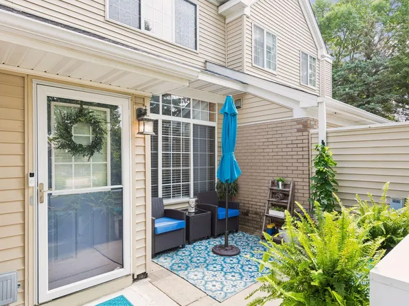 18119 Settlers Way, Eden Prairie, MN 55347