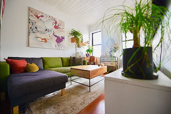 1st image of 13 Allen St #11