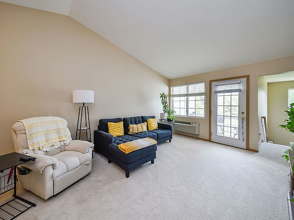 2nd image of 128 Bertram Dr Unit O