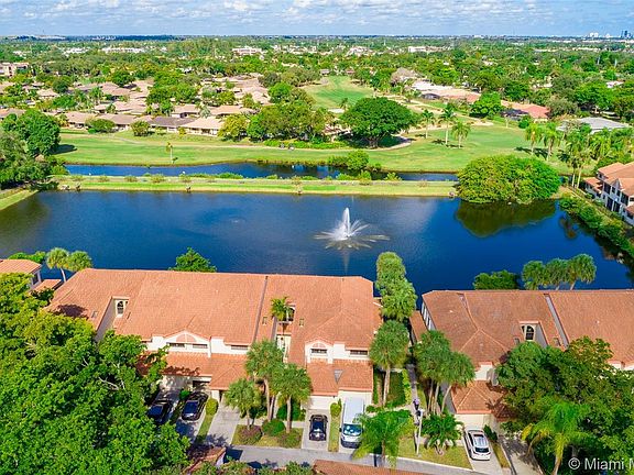 2nd image of 3505 Emerald Oaks Dr #1806