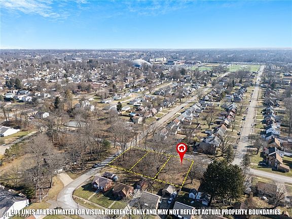 4th image of Lakeside Ave NW