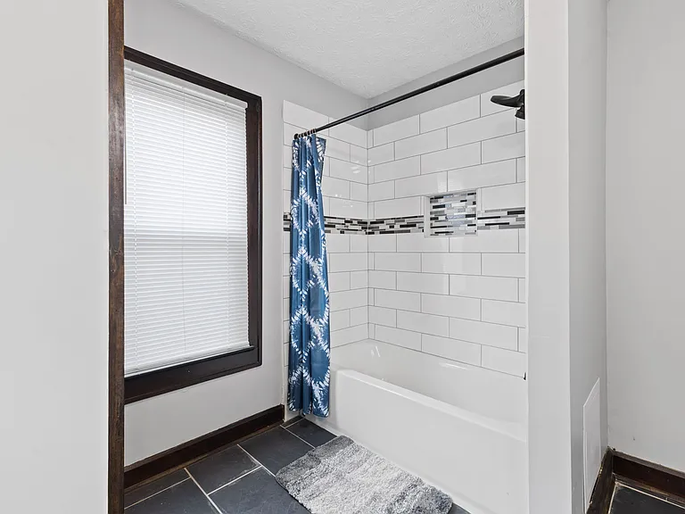 119 Wisconsin St — Photo 17