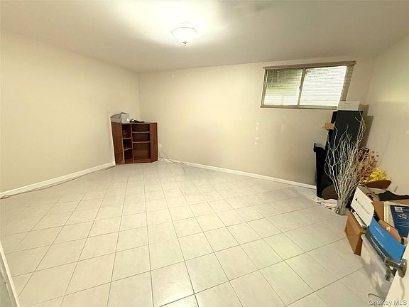 3rd image of 56 Foltim Way