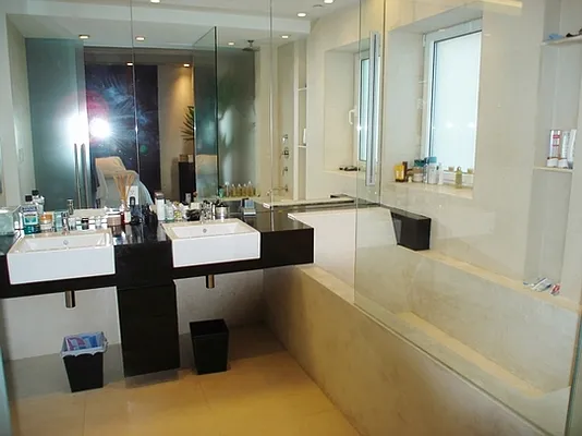 Sold by Stribling | media 10