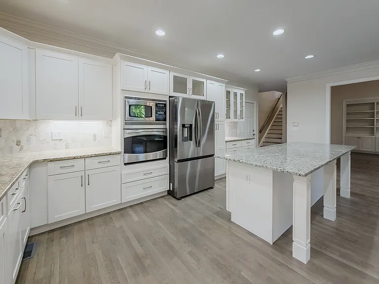 7335 Craigleith Dr — Photo 38