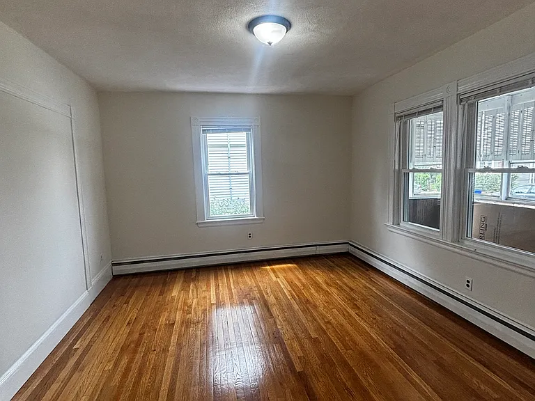 5 Aldie St #1 — Photo 3