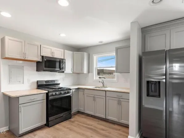 40 Bay Shore Drive #A & B, Toms River, NJ 08753