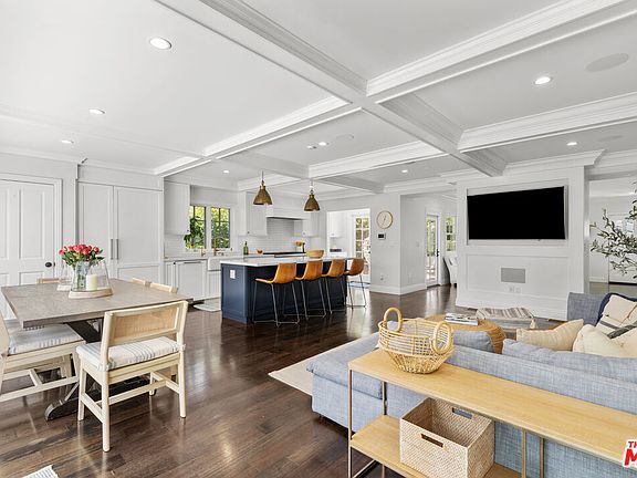 5th image of 11447 Albata St
