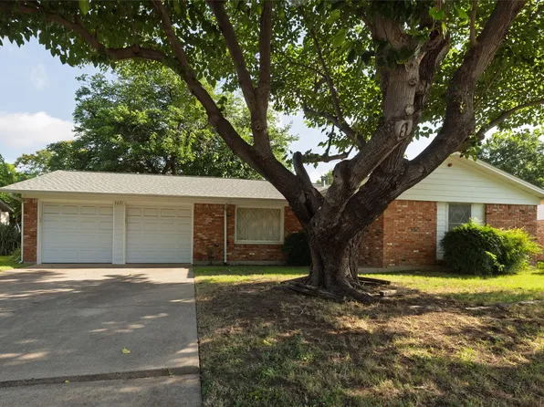 5621 Ammons St, Fort Worth, TX 76117