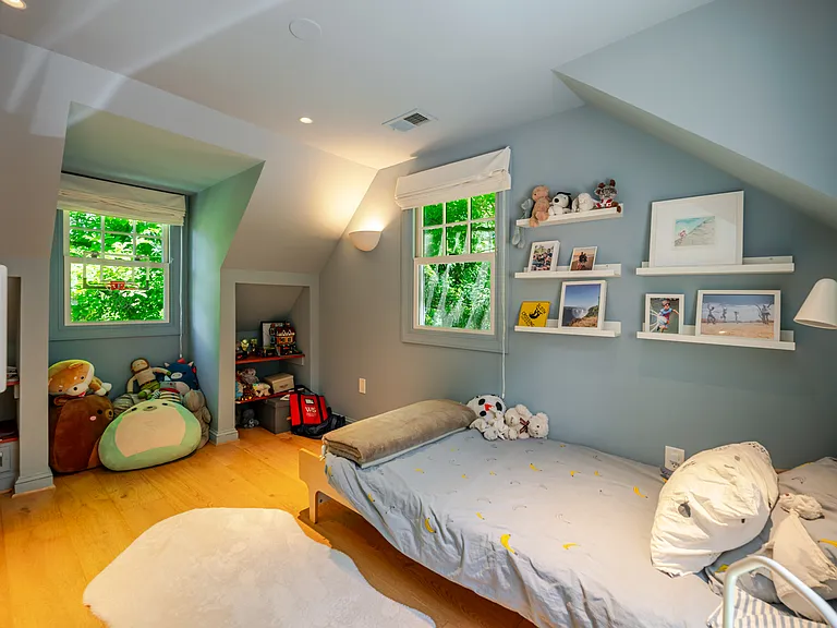 4612 Sedgwick St NW — Photo 9