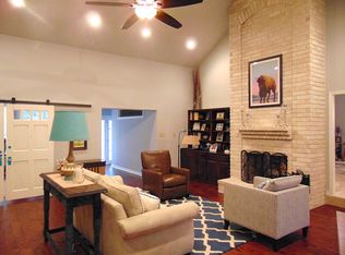 1607 Hawks Rdg, San Antonio, TX 78248