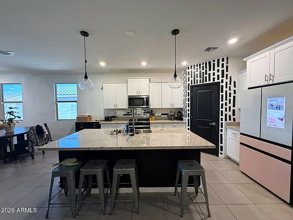 4th image of 22352 W HOPI Street