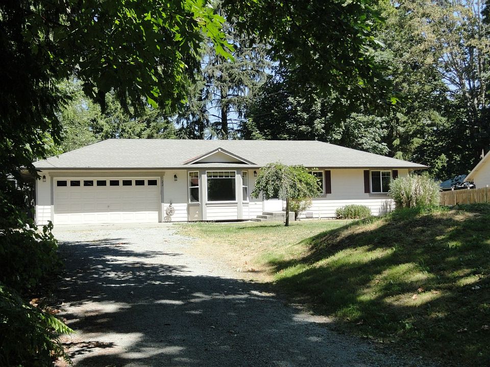 1st image of 22 Cypress Ln