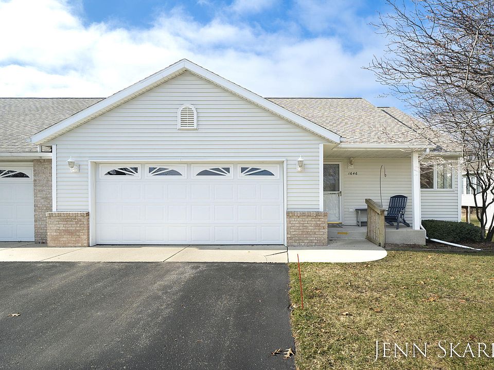 1st image of 1646 Parker Dr #21