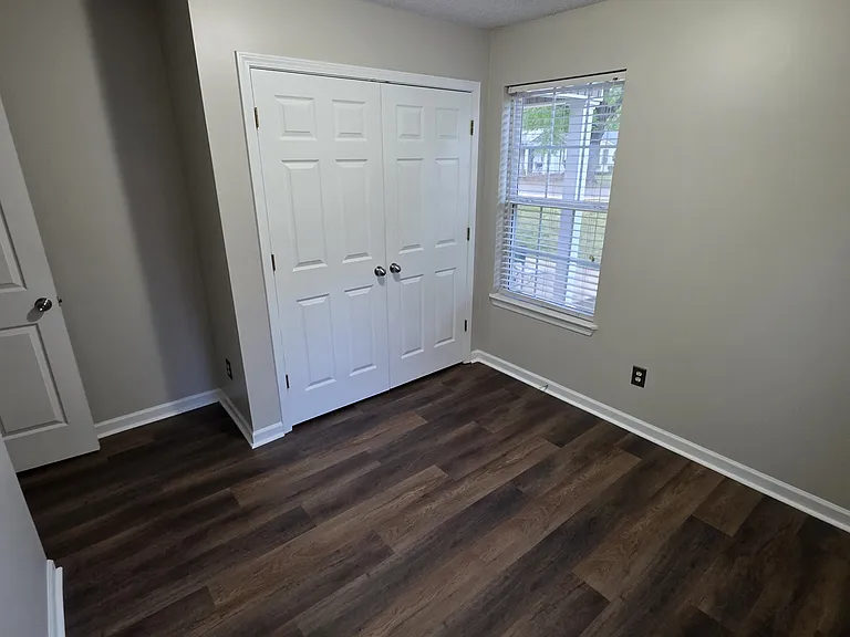 234 Clifton St — Photo 11