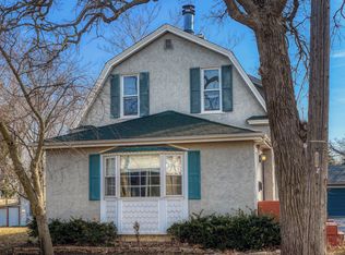 57 Railroad Ave, Grayslake, IL 60030