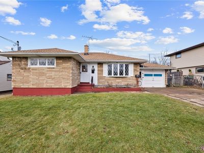 786 Fletcher St, Tonawanda, NY, 14150