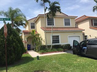 17202 NW 6th Ct, Pembroke Pines, FL 33029