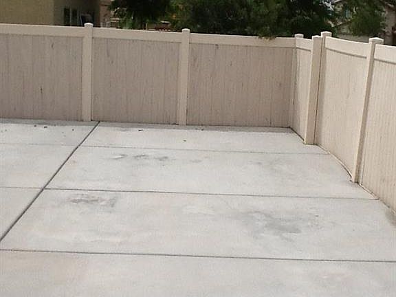 4th image of 4239 Apple Oak Ct