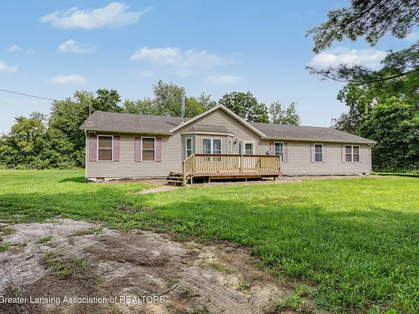 3600 N Shaytown Rd, Vermontville, MI 49096