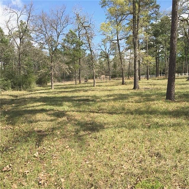 1st image of 30502 S Holly Oaks Cir