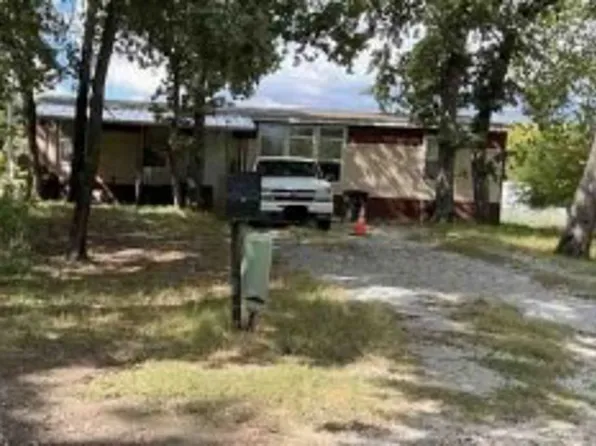 1424 Quail Ct, Azle, TX 76020