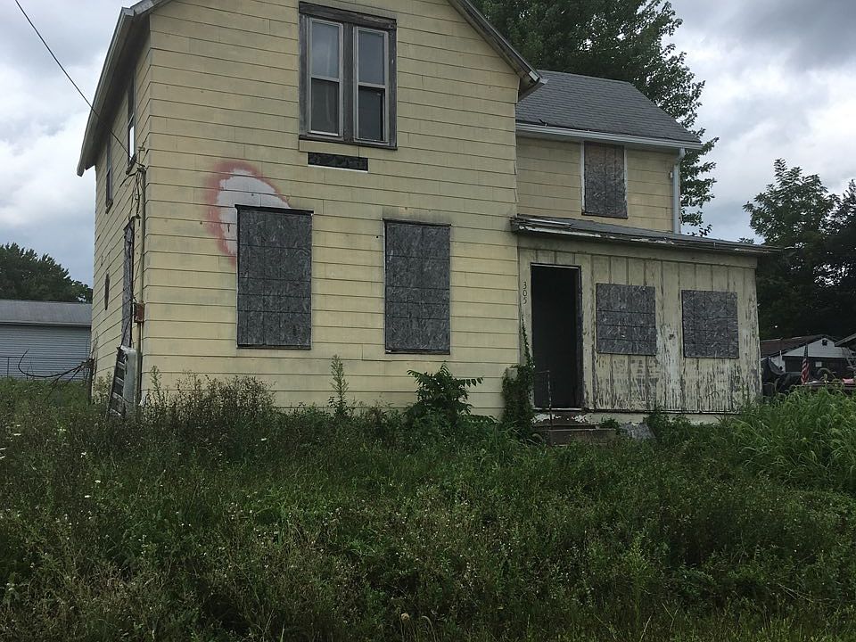 2nd image of 305 Mattison St
