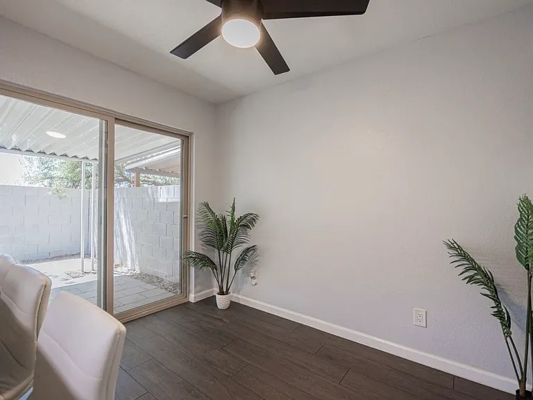 2724 W McLellan Blvd #134 — Photo 8
