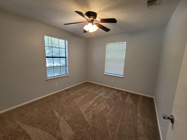 1701 Saddle Rd — Photo 12