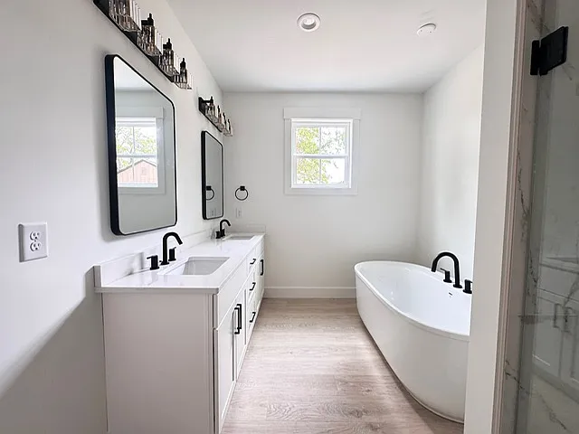 960 Goodjoin Rd — Photo 10