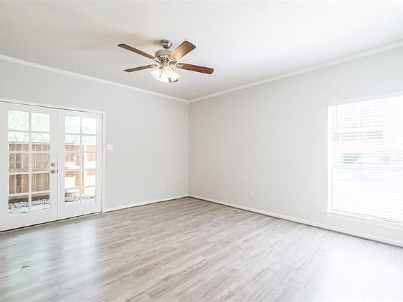 2nd image of 2001 Bering Dr APT 15G