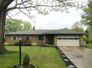 1514 Roseway Dr, Indianapolis, IN 46219