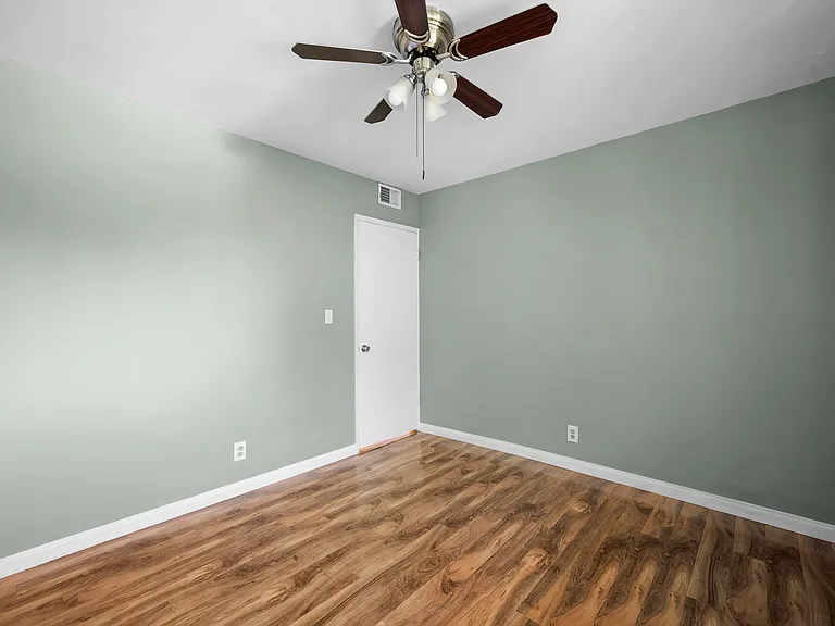 10757 Hortense St #210 — Photo 18