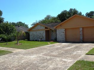 16231 Deer Lick Dr, Houston, TX 77090