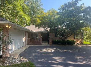 6490 Winddrift Ave, Kalamazoo, MI 49009