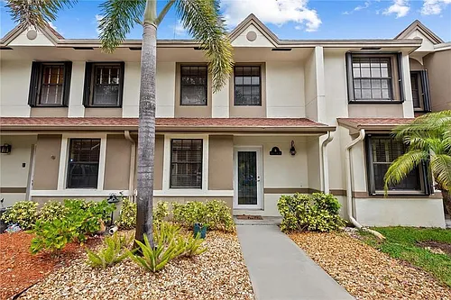 247 City View Dr Photo 1