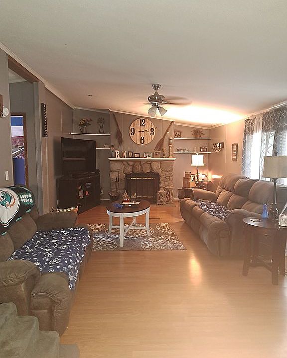 2nd image of 11695 Crofton Macedonia Rd