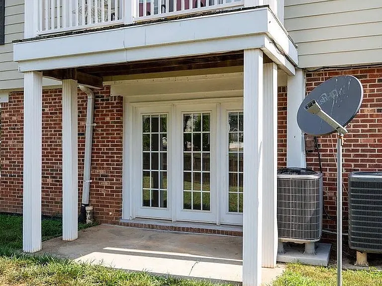 1223 Villa Ln #G — Photo 14