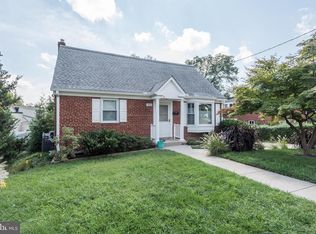 5002 Cushing Dr, Kensington, MD 20895