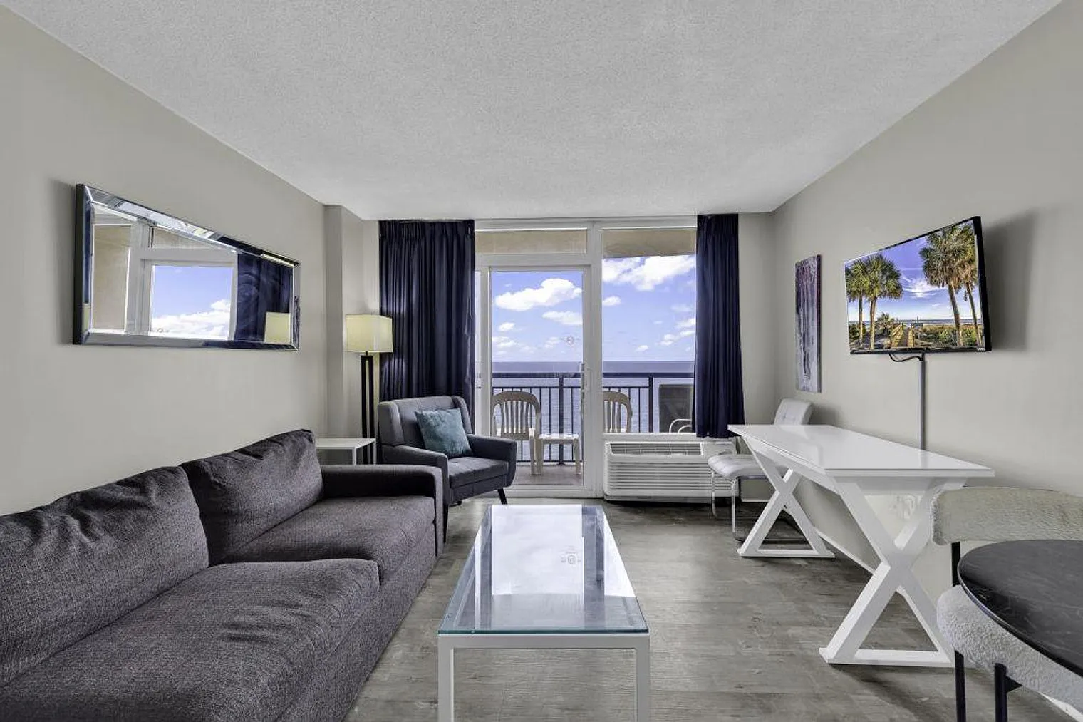 1 bed, 1.0 bath, 613 sqft, $2,925 — Photo 3