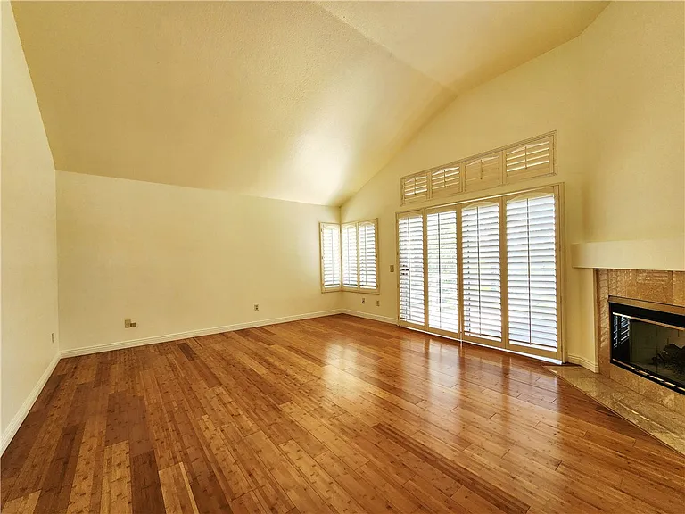 227 Calle Concordia — Photo 14