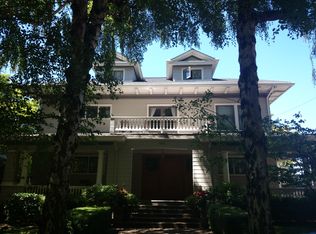 1057 Summit Ave E, Seattle, WA 98102