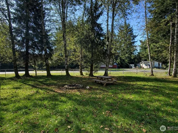 999 Gunderson Avenue SE, Ocean Shores, WA 98569