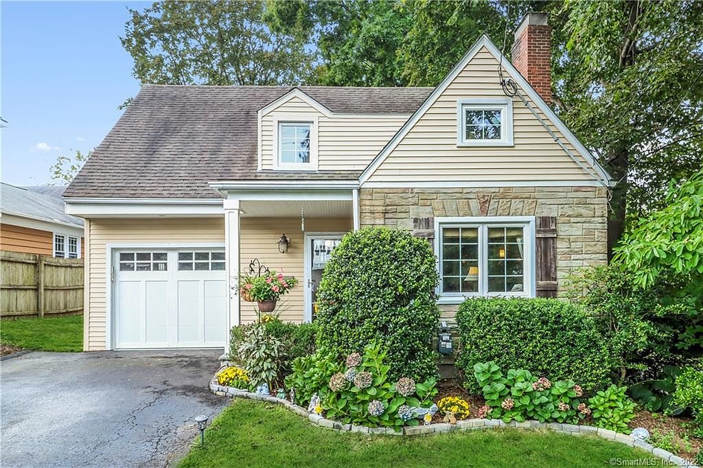 14 Nelson Ave, Norwalk, CT 06851 Zillow