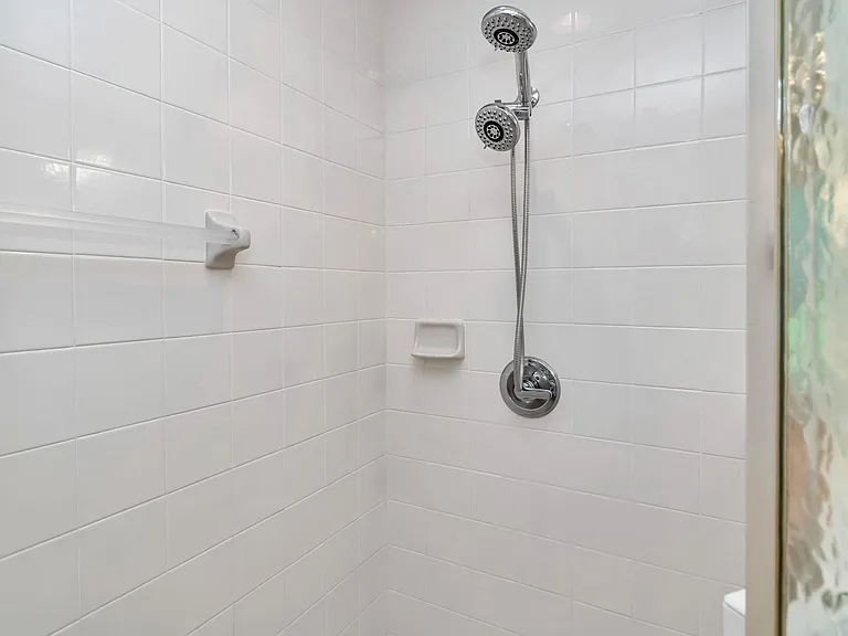 4576 NW 82nd Ct — Photo 31