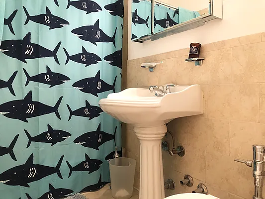 Rented by Lindemar LLC | media 10